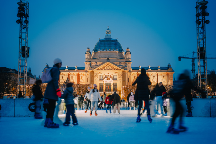 ledeni park tomislavac advent