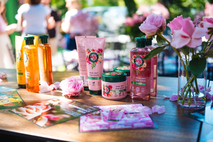 herbal essences petal soft rose