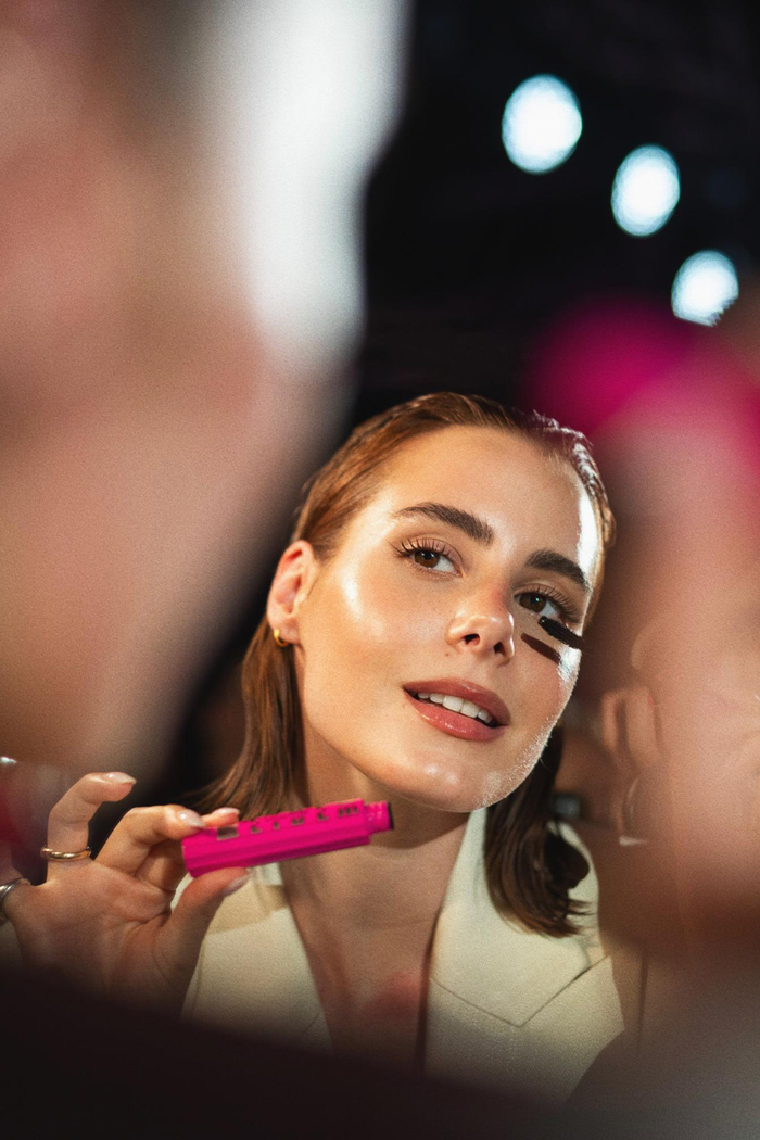 maybelline lash sensational firework