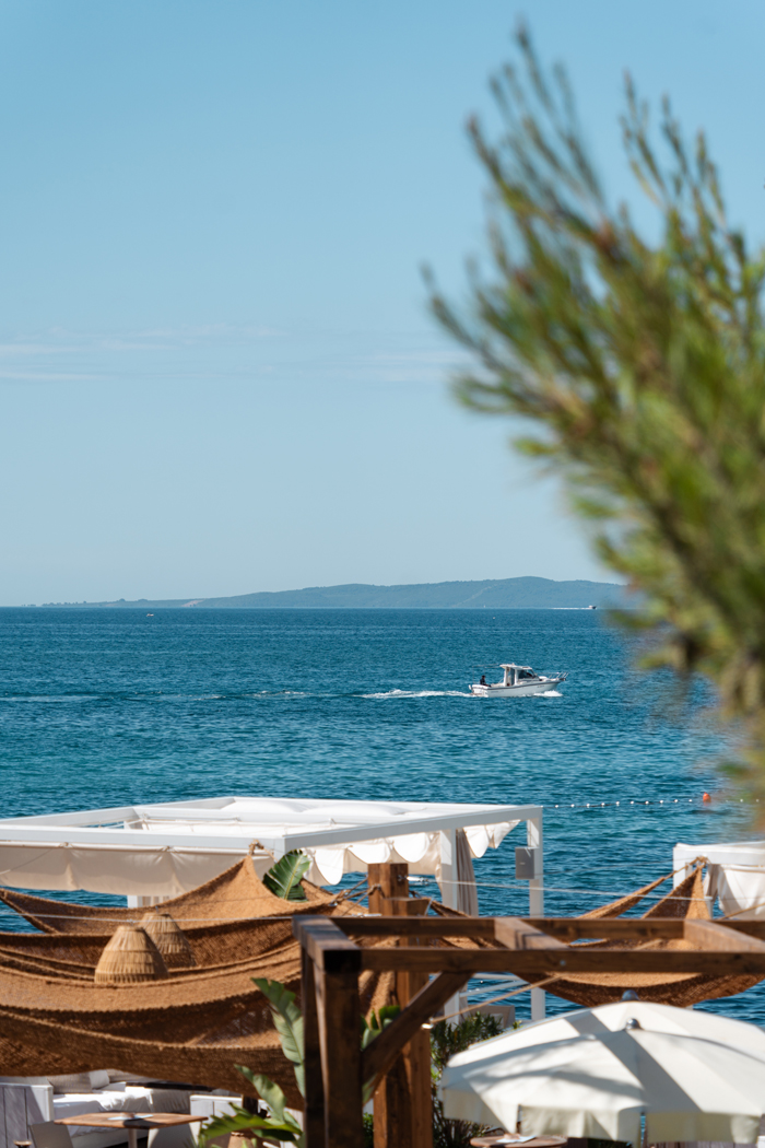 mistral beach club radisson blu