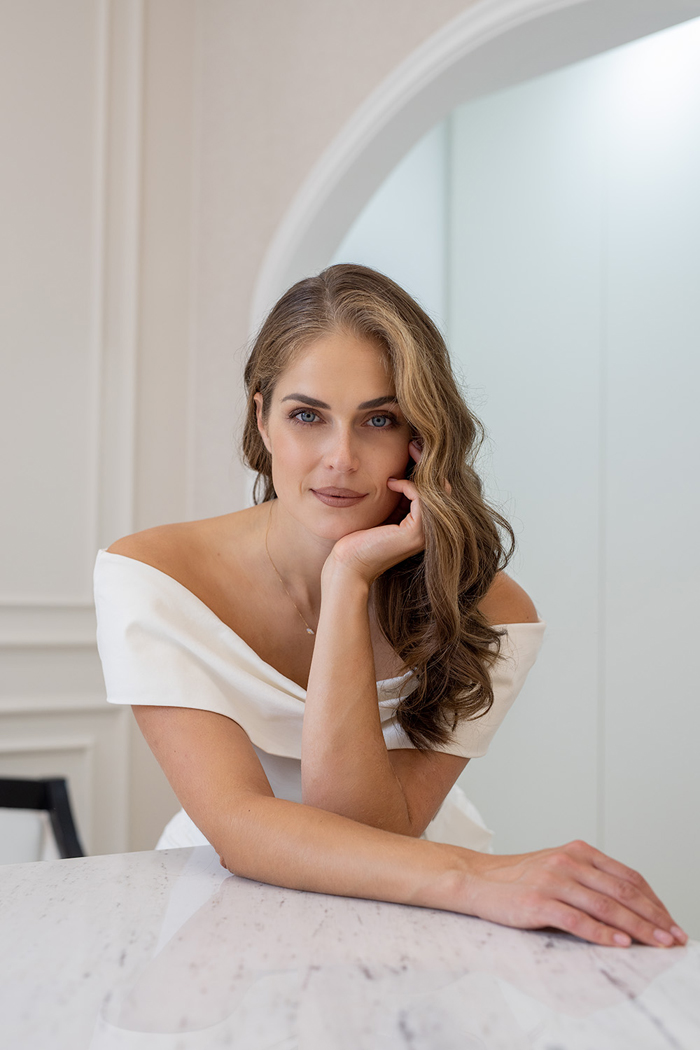 mia antunovic moel
