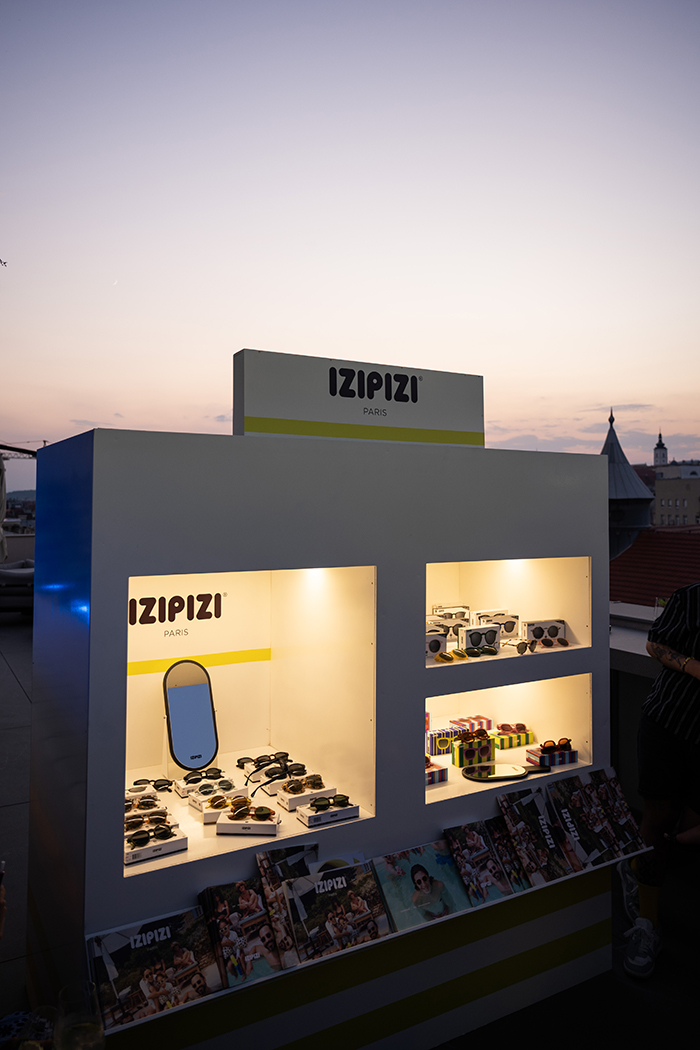 IZIPIZI