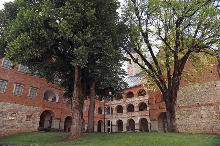 dvorac_posavje_cijela2