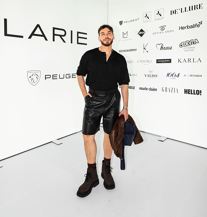 larie_revija_cijela11