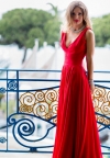 Leona Paraminski: crvena haljina za Cannes