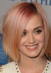 Katy Perry promašila ili pogodila frizuru?