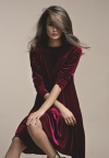 Predmet želje: bordo haljina od baršuna s potpisom LuLu Couture