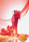 Avon Fleur: prekrasan prštavi miris cvijeća