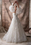 Elegantna, romantična, ženstvena... Nova eNVy room bridal kolekcija naprosto je neodoljiva