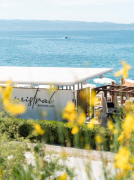 Ovaj čaroban beach club na Jadranu savršeno je mjesto za ljetne užitke