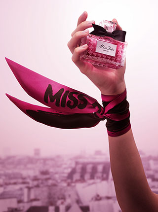 Miss Dior Essence: neodoljivi miris za romantične rokerice
