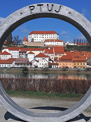 Ptuj: savršena destinacija za romantični vikend bijeg