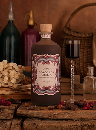 Iz poznate hrvatske destilerije Aura stižu novi kremasti likeri