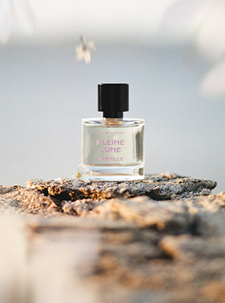 Senzualni Bastille Pleine Lune miris podsjeća na zimski zrak